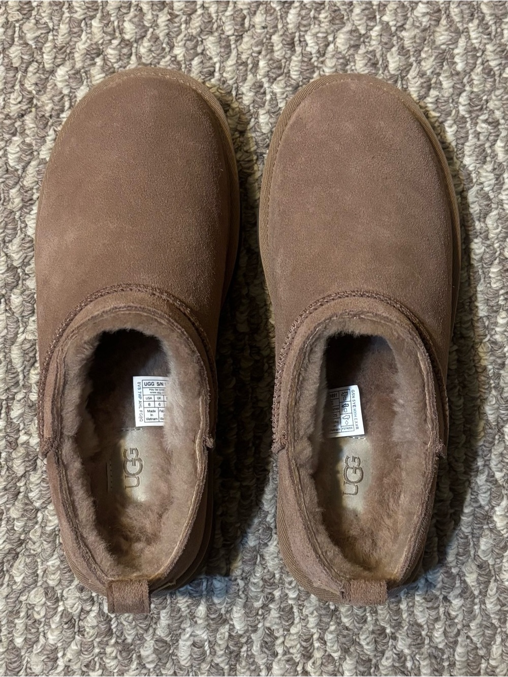New UGG Women's Classic Micro / Rocky Oak Size 8…..fits more size 8.5-9